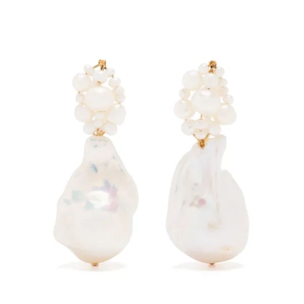 Completedworks TRA-LA-LA pearl earrings